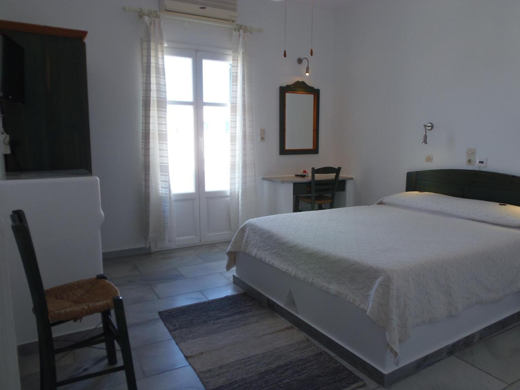 Hotel Manos Náousa Room photo