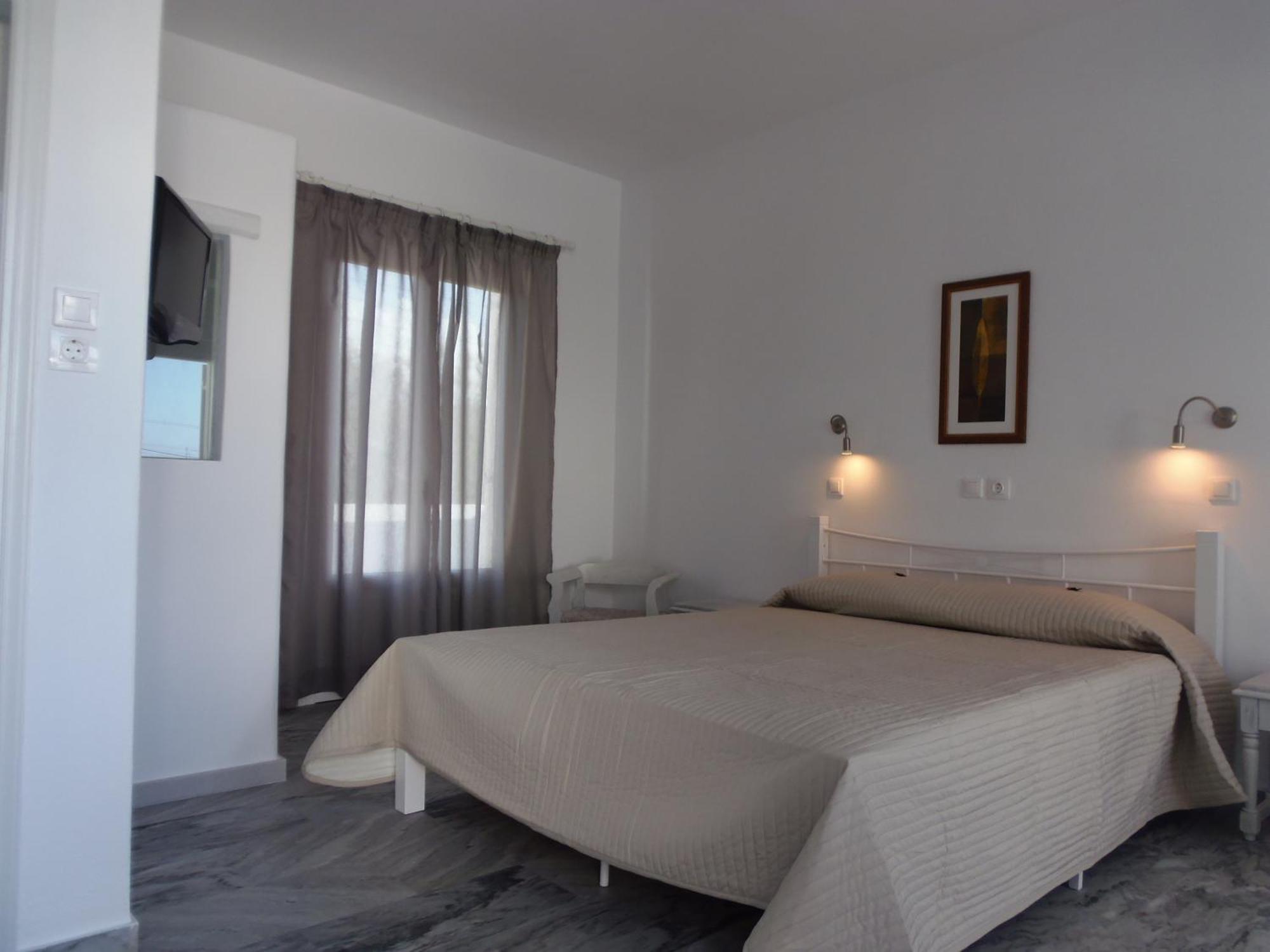 Hotel Manos Náousa Room photo