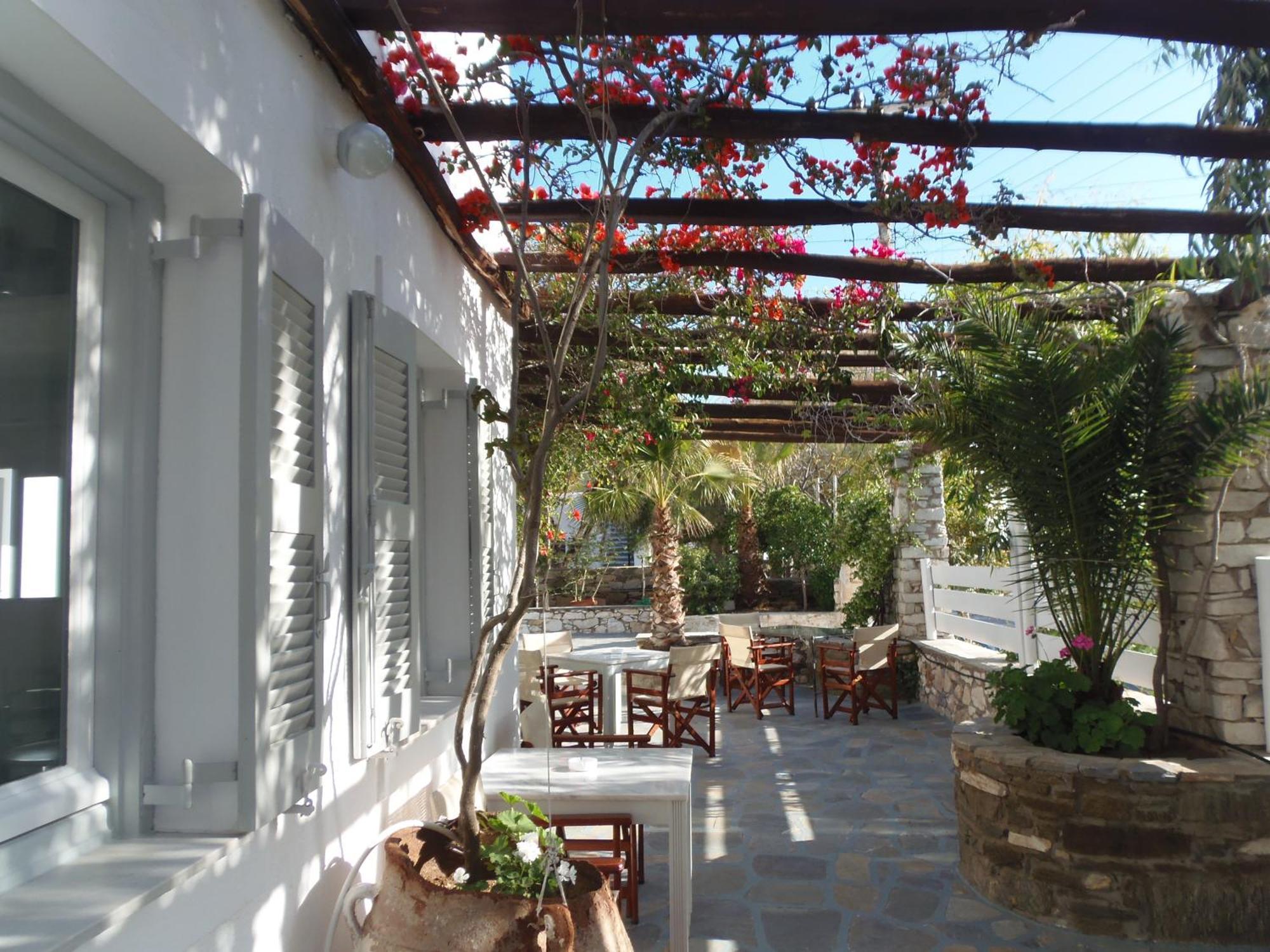 Hotel Manos Náousa Exterior photo